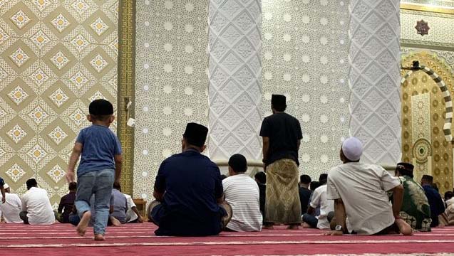 Terlambat Salat Jamaah? Ini yang Harus Kamu Lakukan Sebagai Makmum Masbuk!