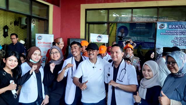 Dari Cek Tekanan Darah ke Air Mata Haru: Bakti Sosial Aray Medika Sentuh 500 Warga Eretan Wetan